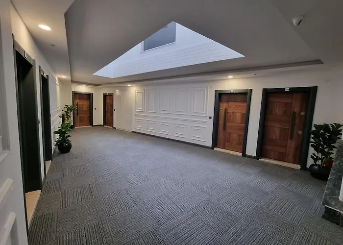 Hotel Royal Homes 501 *